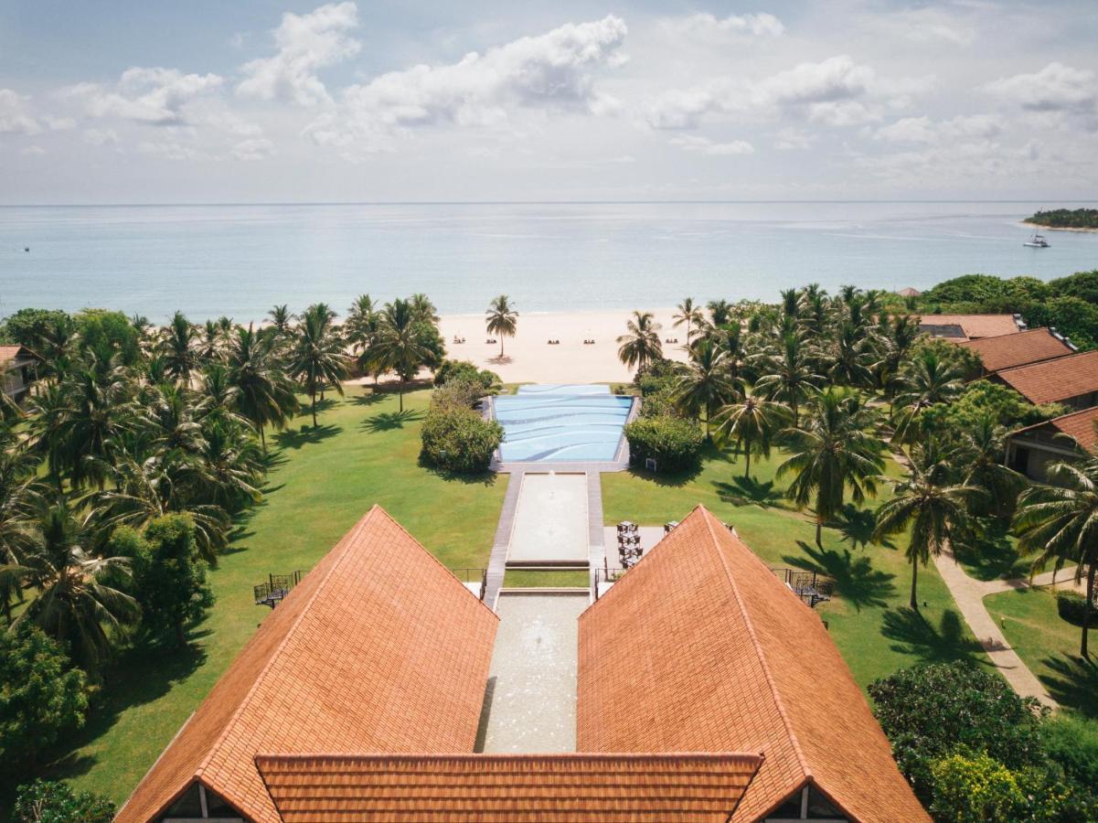 Uga Bay Hotel Passikudah Exterior photo